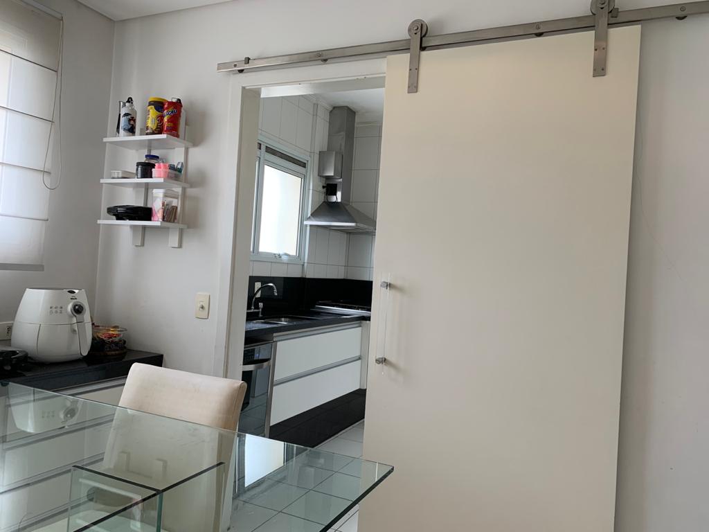 Apartamento à venda com 3 quartos, 200m² - Foto 10