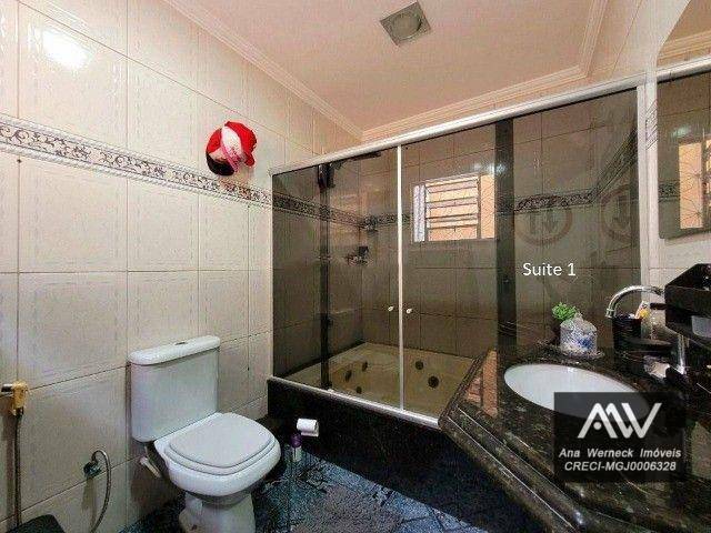 Casa à venda com 5 quartos, 292m² - Foto 10