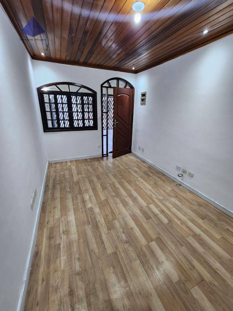 Casa à venda com 2 quartos, 96m² - Foto 1