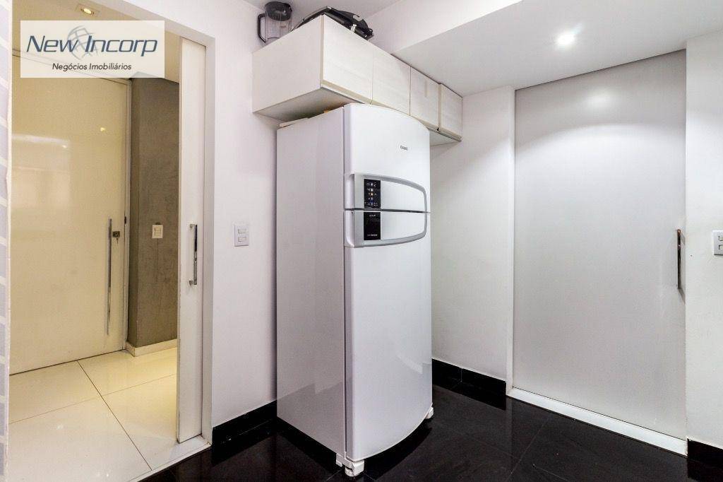 Apartamento à venda com 3 quartos, 163m² - Foto 28