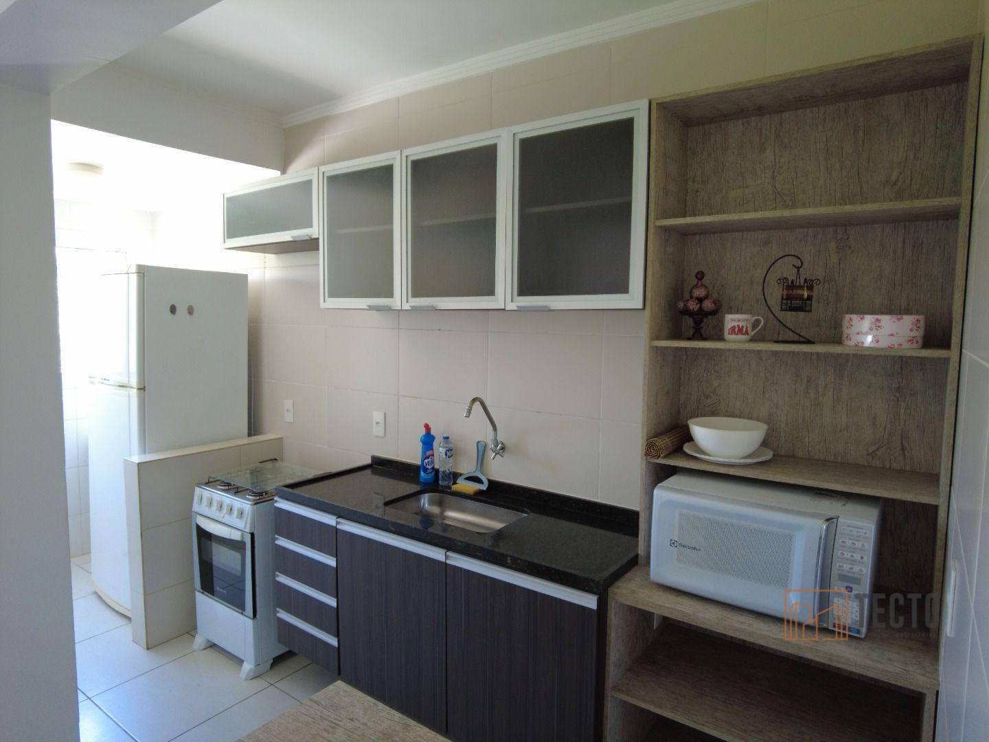 Apartamento à venda com 1 quarto, 45m² - Foto 5