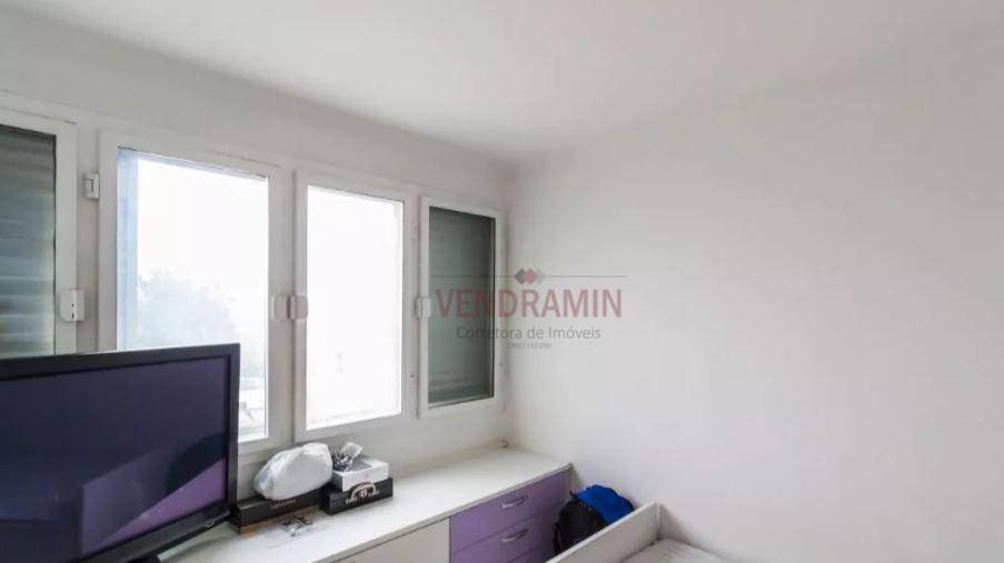 Apartamento à venda com 2 quartos, 72m² - Foto 3