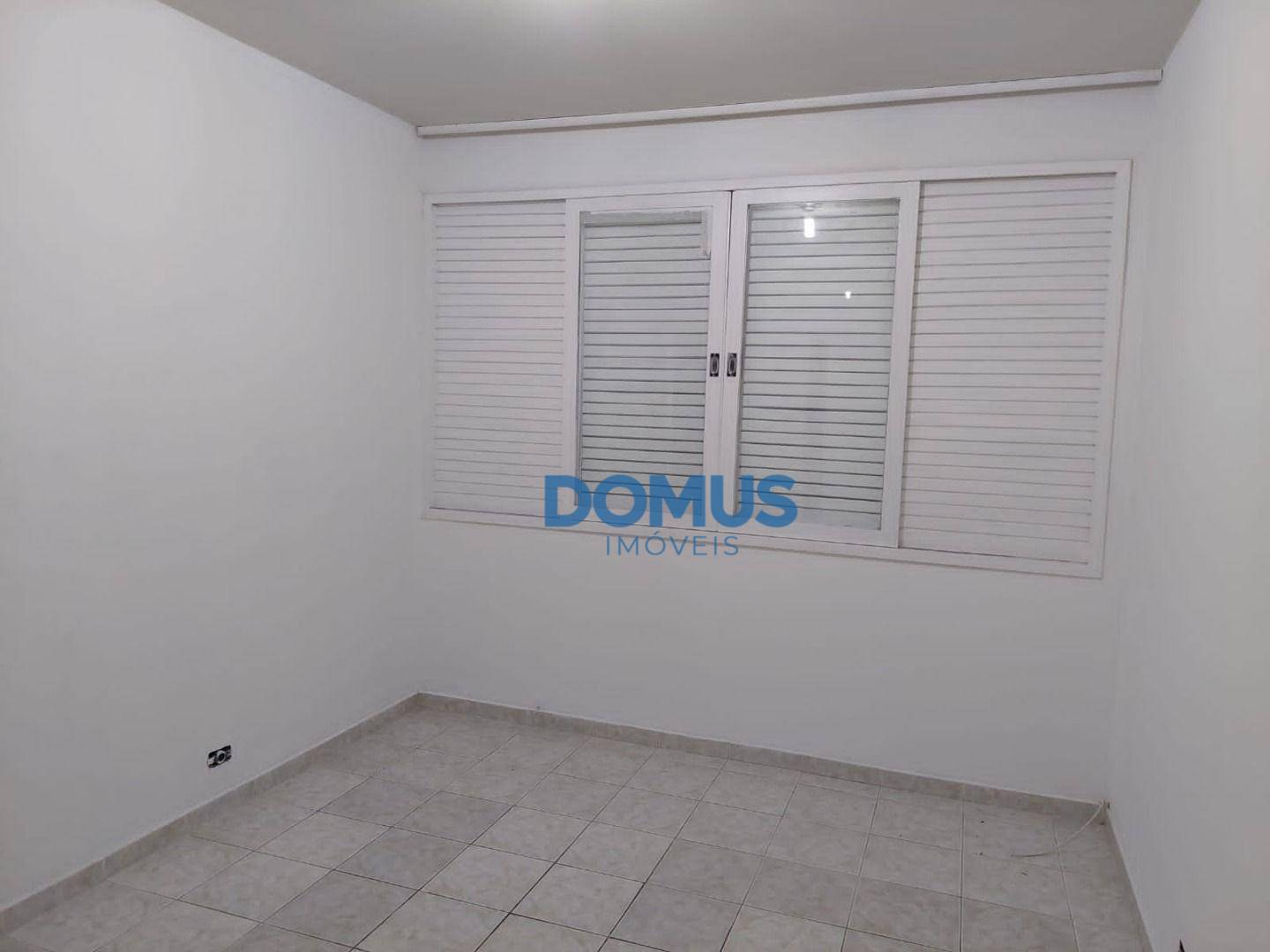 Apartamento à venda com 2 quartos, 95m² - Foto 11