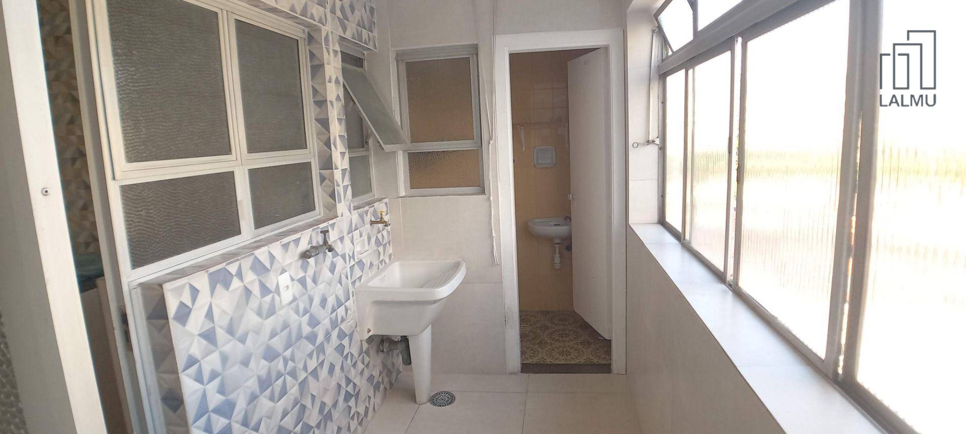 Apartamento para alugar com 3 quartos, 114m² - Foto 28