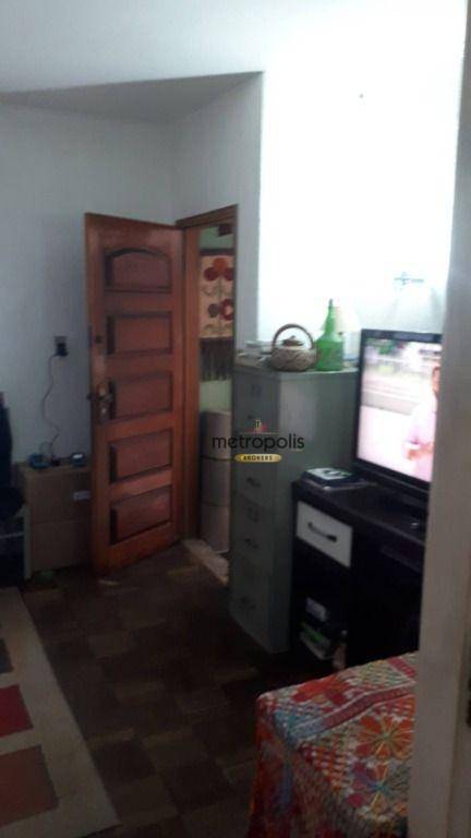 Sobrado à venda com 3 quartos, 200m² - Foto 4