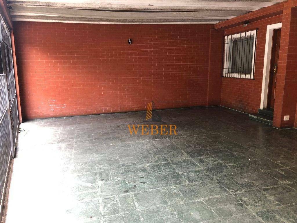 Casa à venda com 4 quartos, 220m² - Foto 37