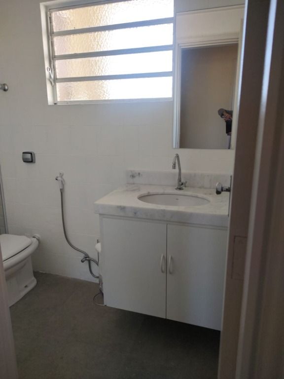 Apartamento à venda com 2 quartos, 62m² - Foto 5