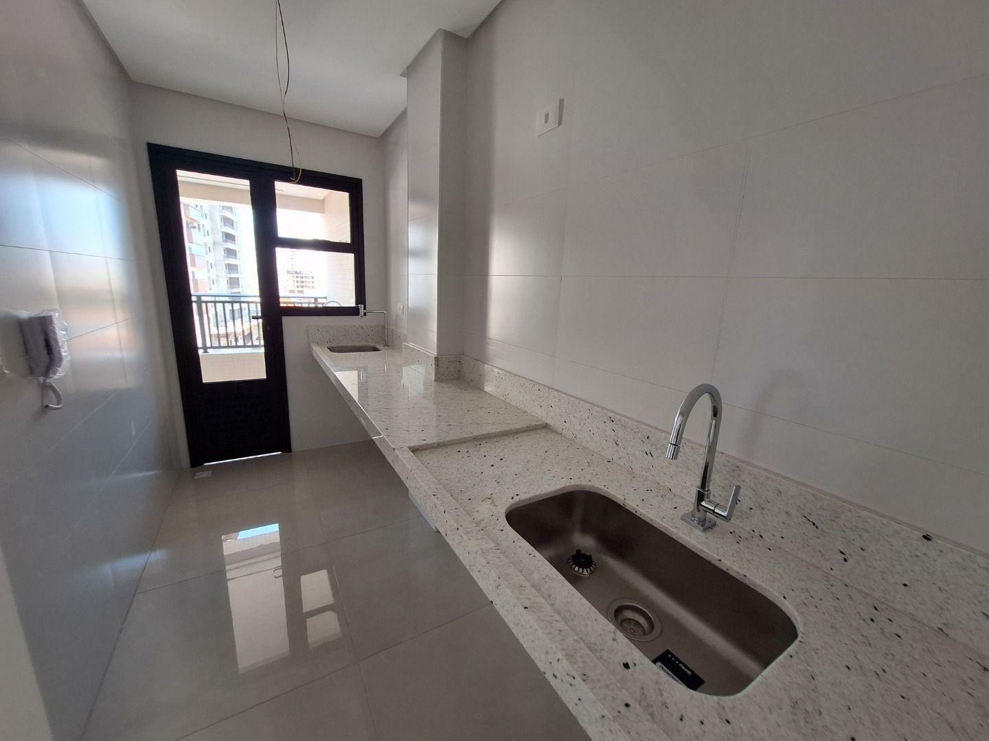 Apartamento à venda com 2 quartos, 72m² - Foto 21