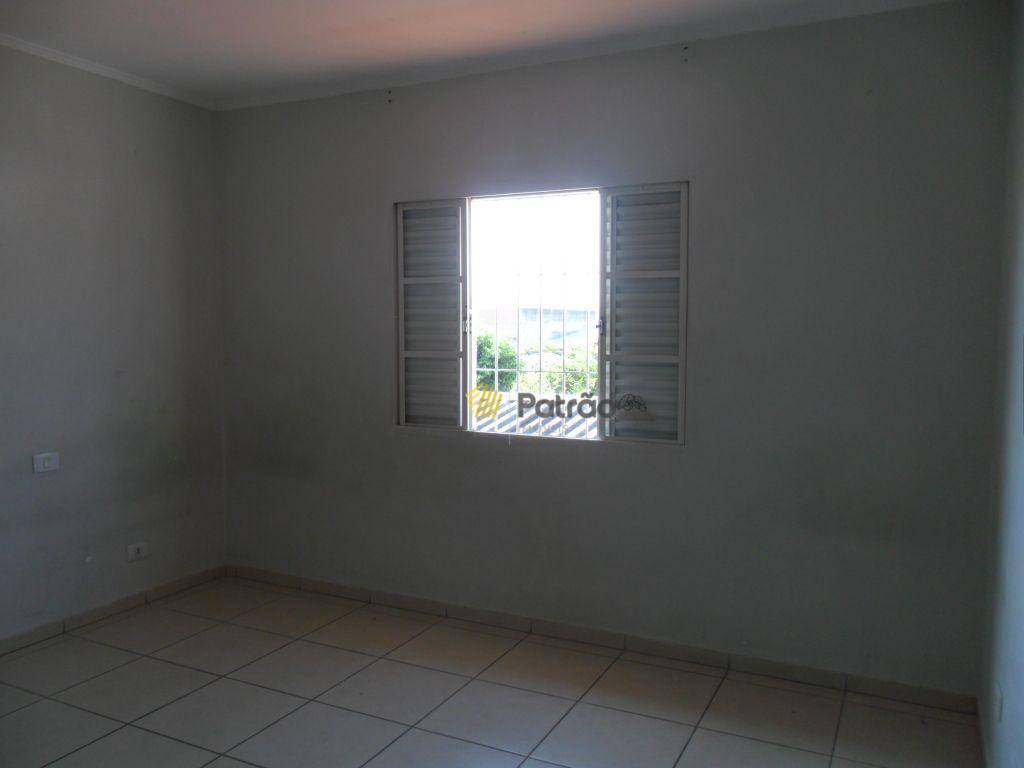 Sobrado à venda com 2 quartos, 139m² - Foto 14