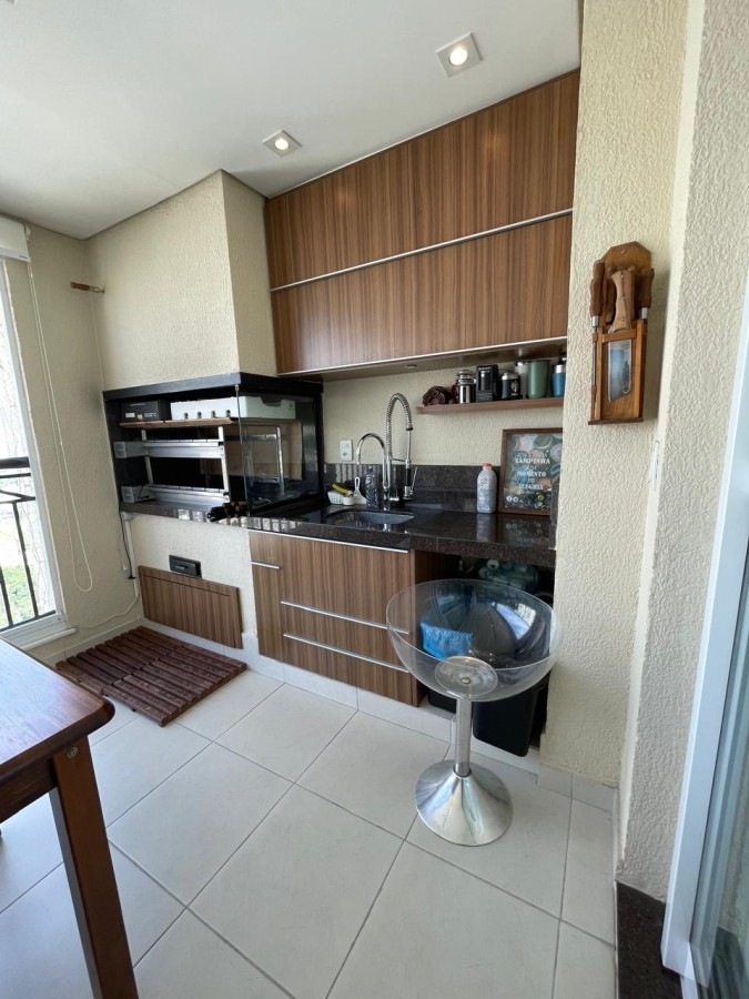 Apartamento à venda com 3 quartos, 176m² - Foto 5