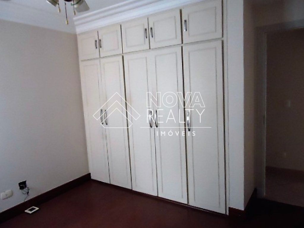 Apartamento à venda com 3 quartos, 158m² - Foto 13