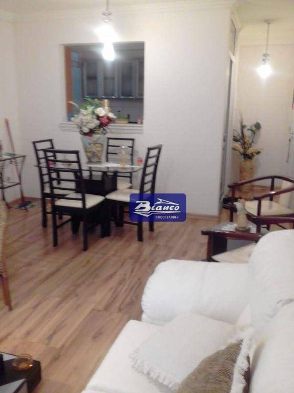 Apartamento à venda com 3 quartos, 80m² - Foto 20