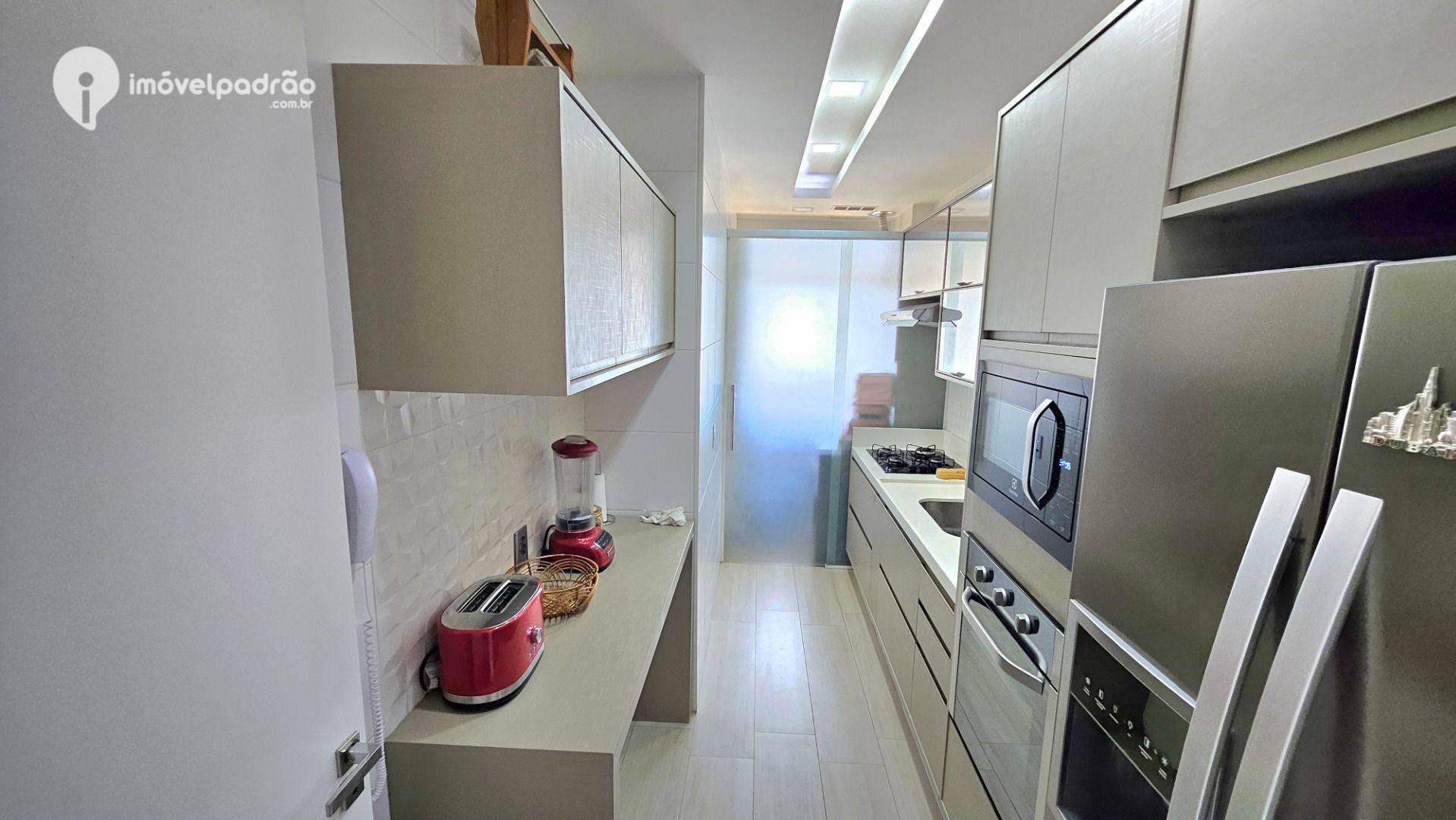 Apartamento à venda com 3 quartos, 110m² - Foto 20