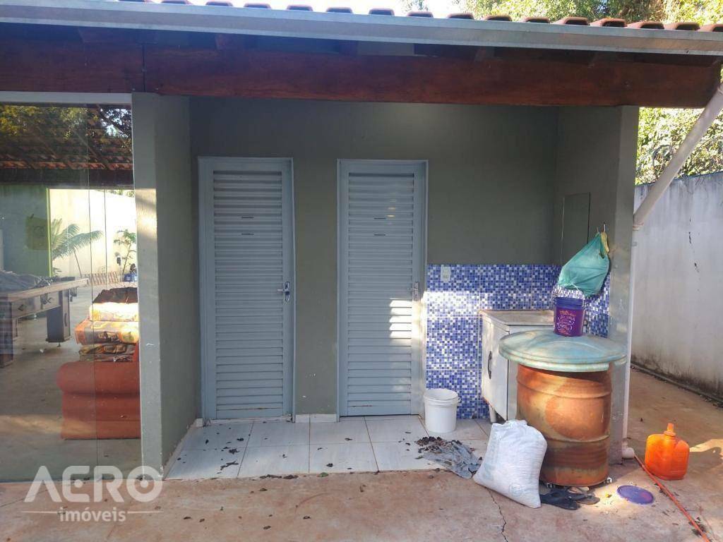 Casa de Condomínio à venda com 3 quartos, 250m² - Foto 35