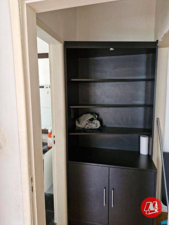 Apartamento à venda com 2 quartos, 45m² - Foto 9