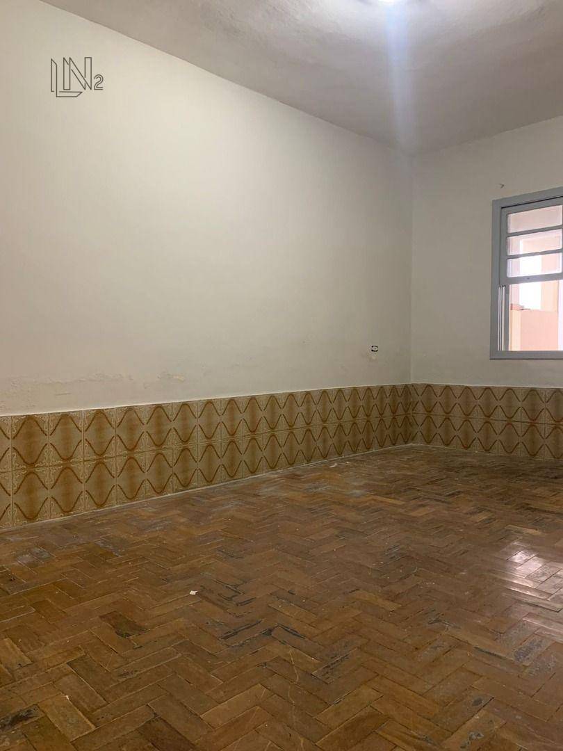 Casa à venda e aluguel com 3 quartos, 208m² - Foto 12