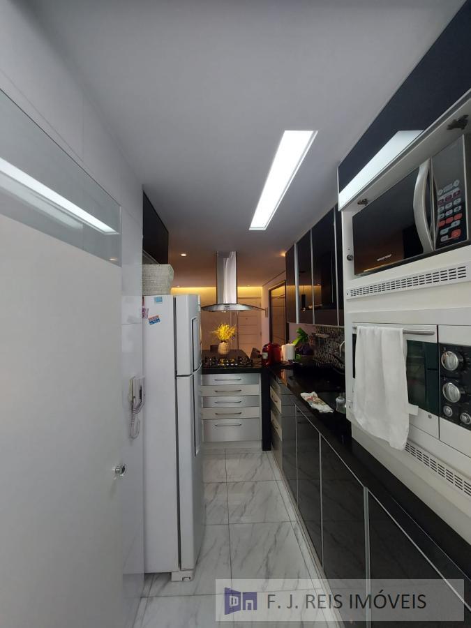 Apartamento à venda com 3 quartos, 105m² - Foto 21