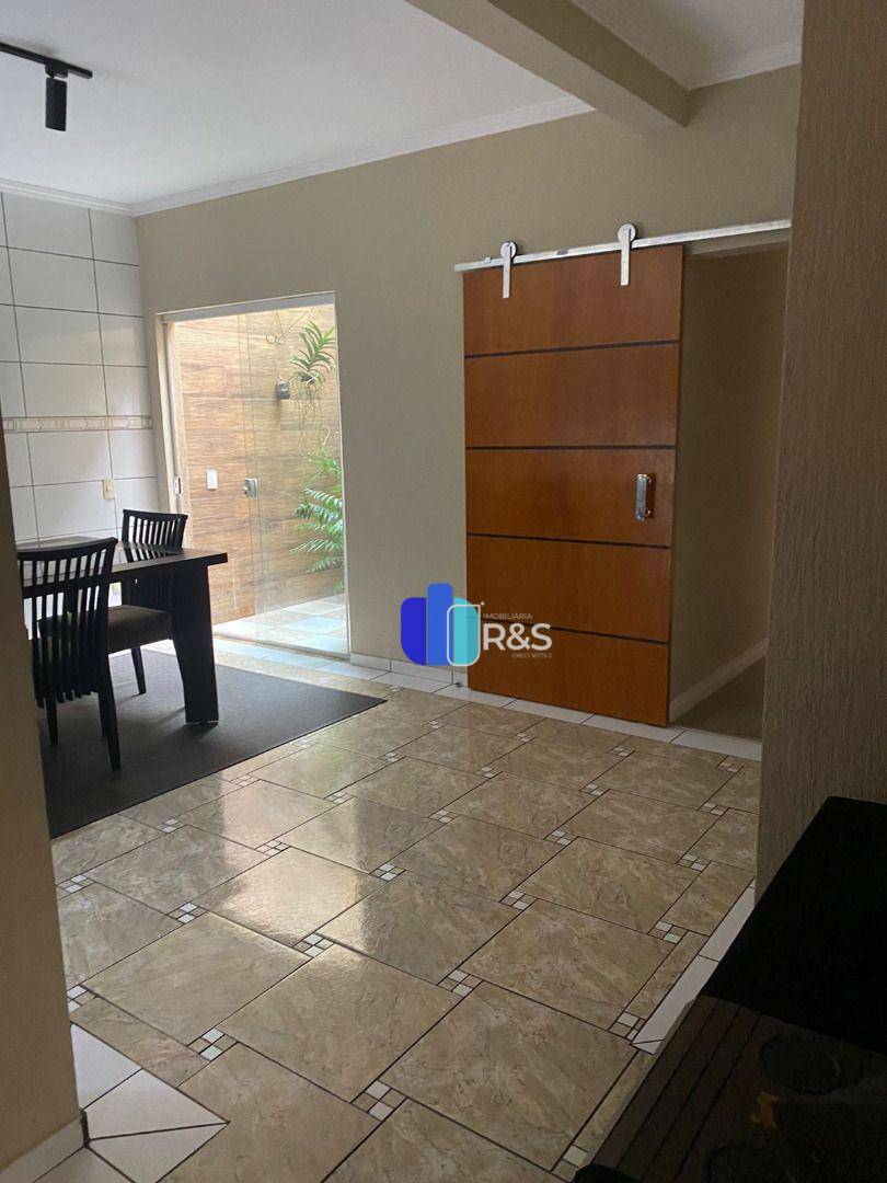 Casa à venda com 3 quartos, 153m² - Foto 8