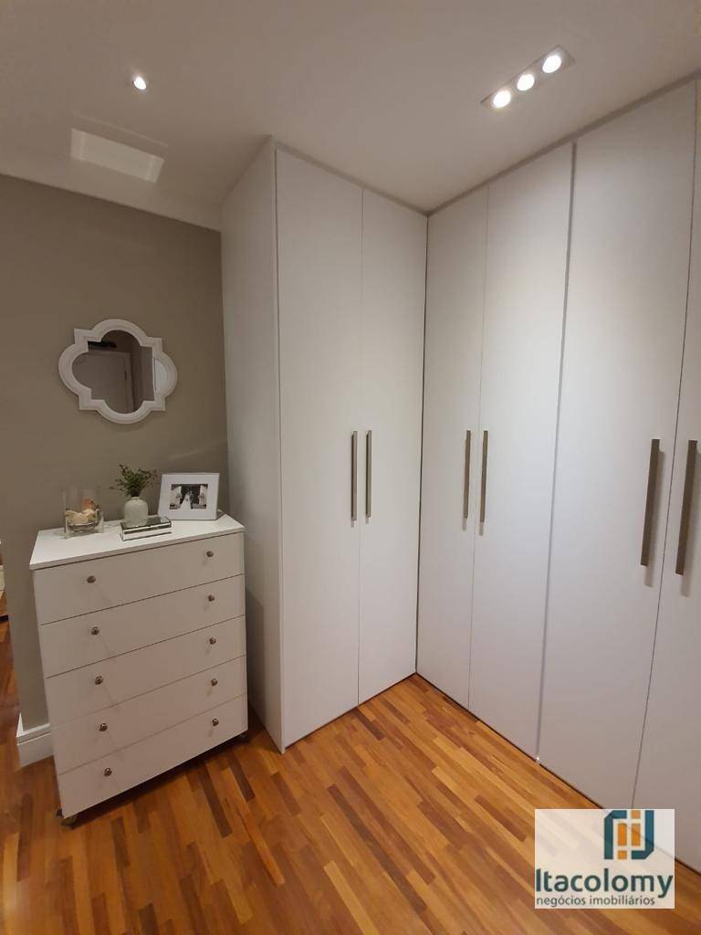 Apartamento à venda com 3 quartos, 96m² - Foto 11