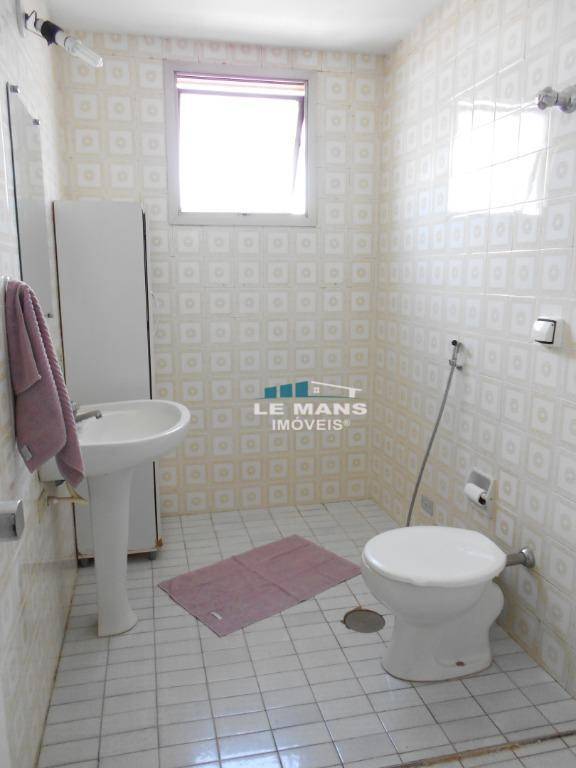 Apartamento à venda com 3 quartos, 95m² - Foto 17