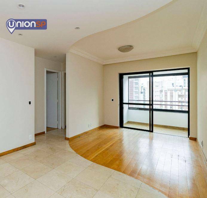 Apartamento à venda com 2 quartos, 70m² - Foto 1