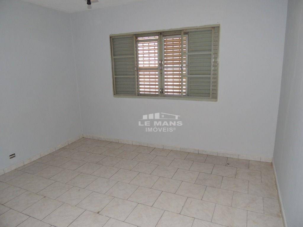 Casa à venda com 2 quartos, 86m² - Foto 10