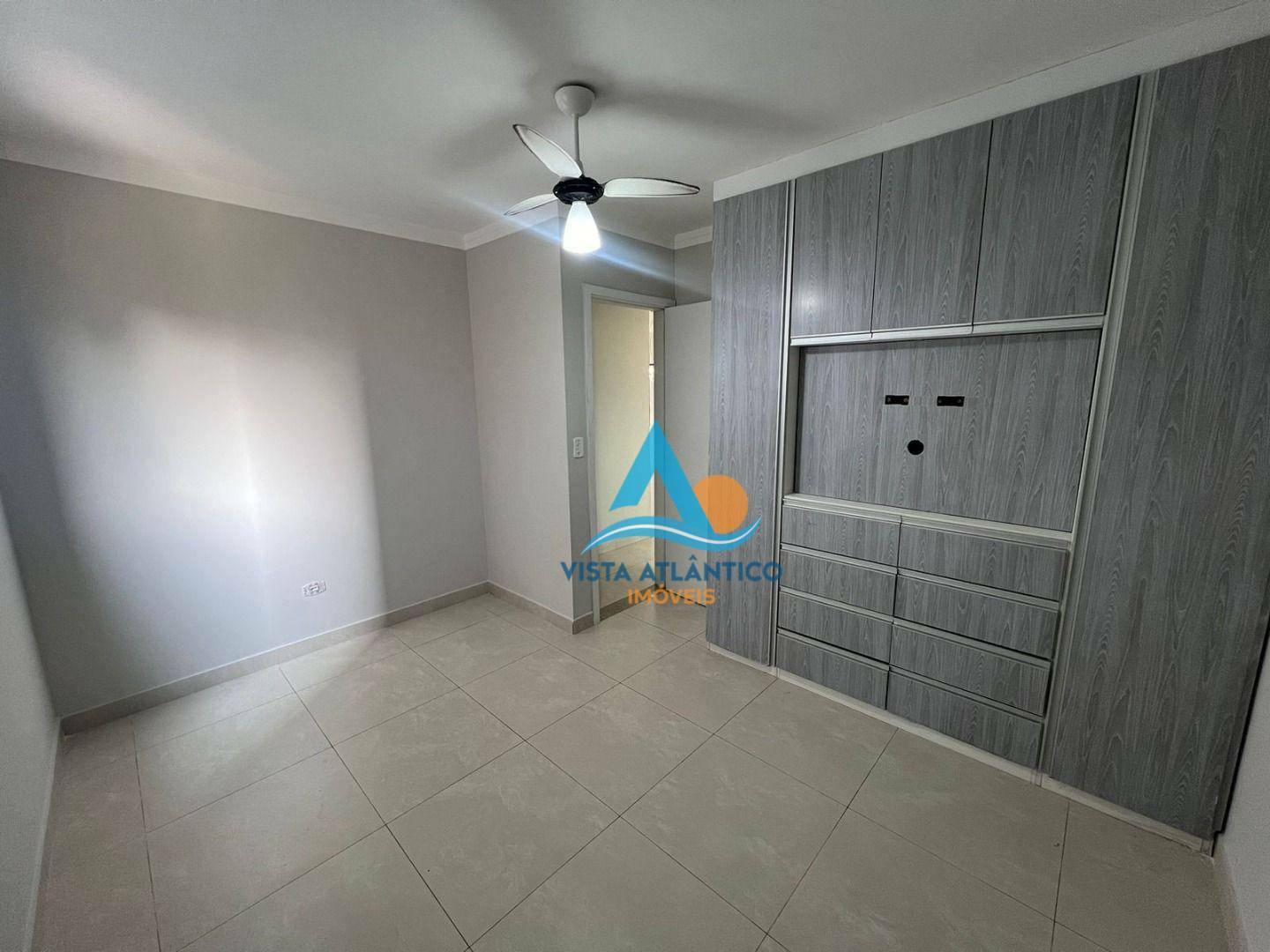 Apartamento à venda com 2 quartos, 75m² - Foto 17