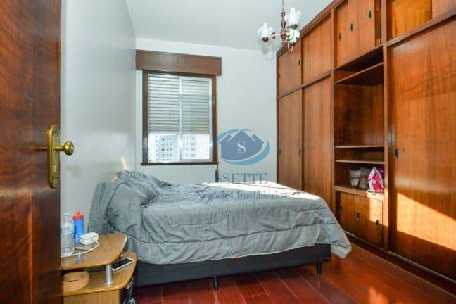 Apartamento à venda com 3 quartos, 110m² - Foto 7