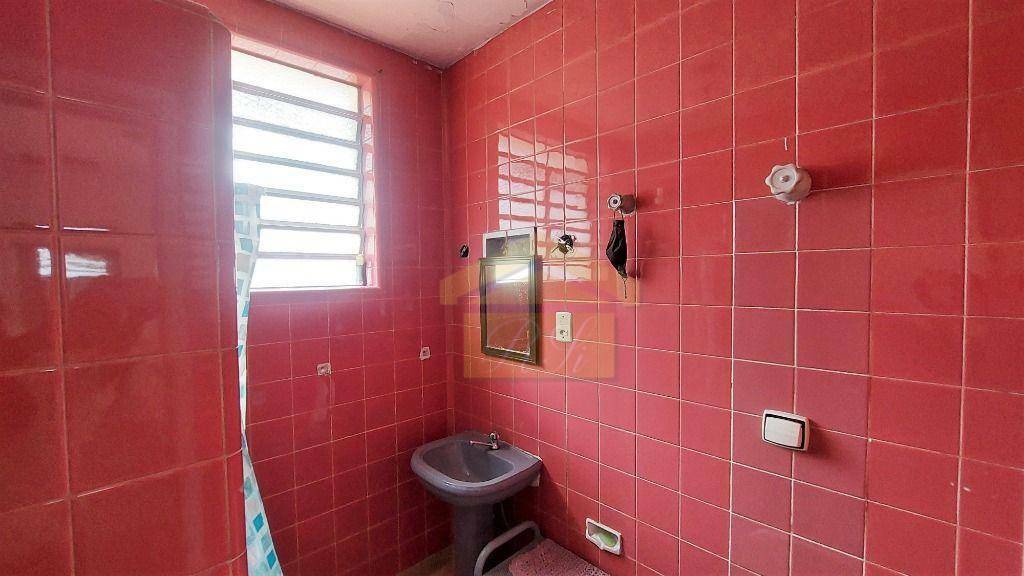 Sobrado à venda com 4 quartos, 240m² - Foto 9