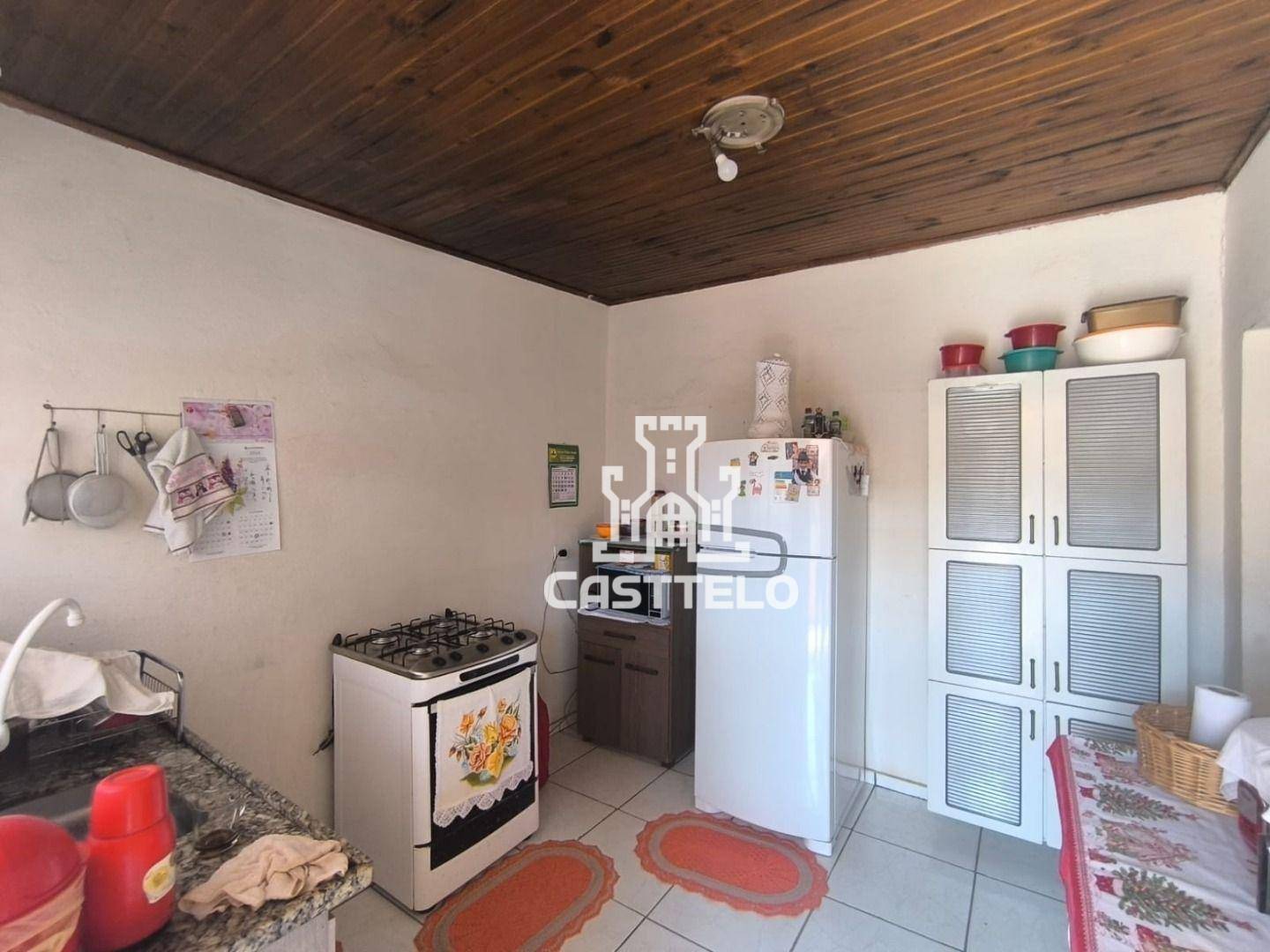 Casa à venda com 6 quartos, 250m² - Foto 19