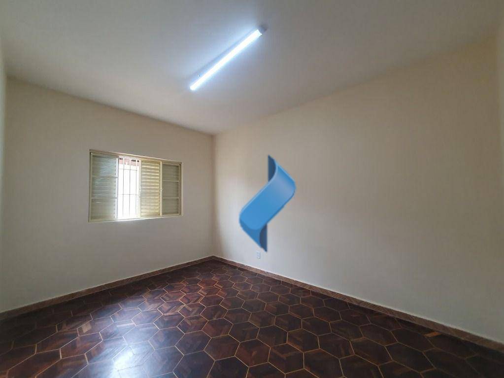 Casa à venda com 3 quartos, 137m² - Foto 23