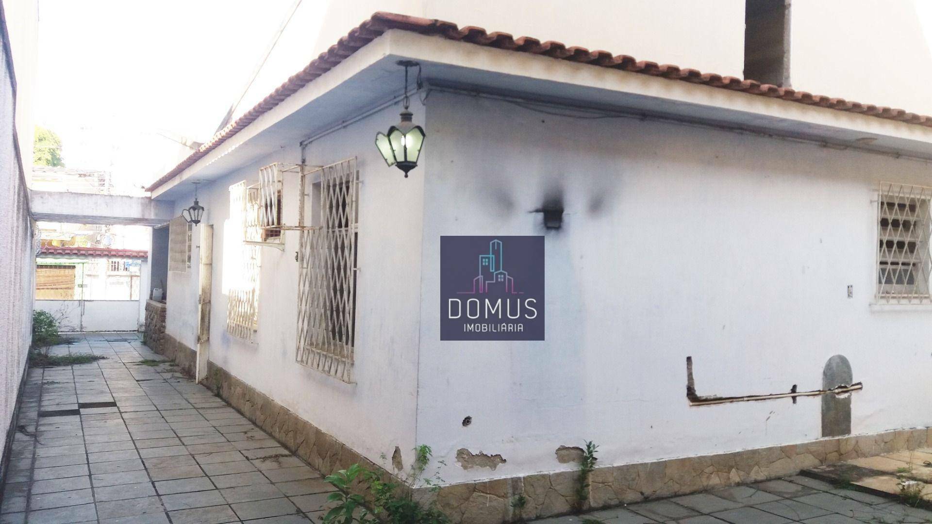 Casa à venda e aluguel com 3 quartos, 245m² - Foto 19