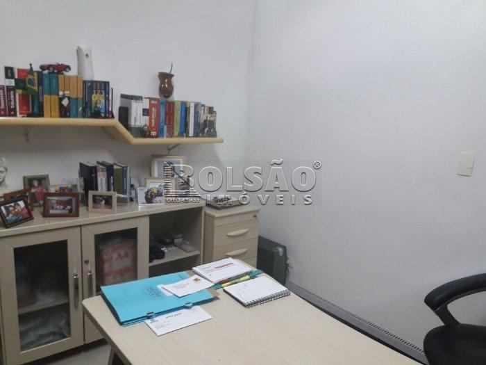 Sobrado à venda com 3 quartos, 210m² - Foto 13