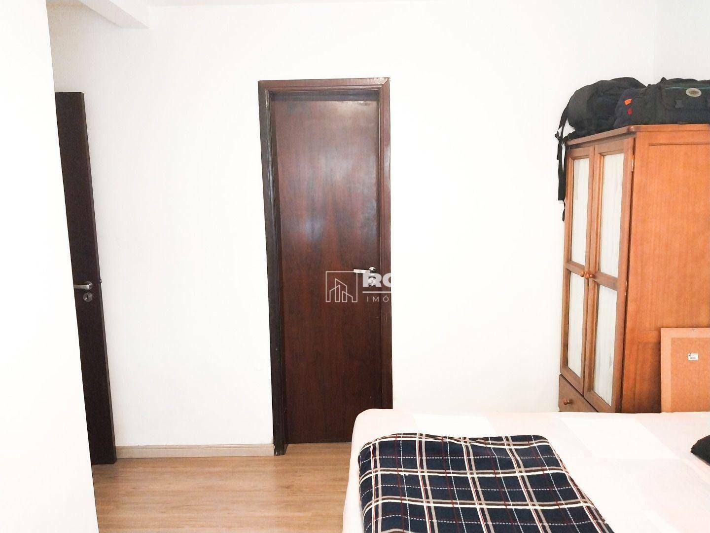 Apartamento à venda com 2 quartos, 57m² - Foto 18