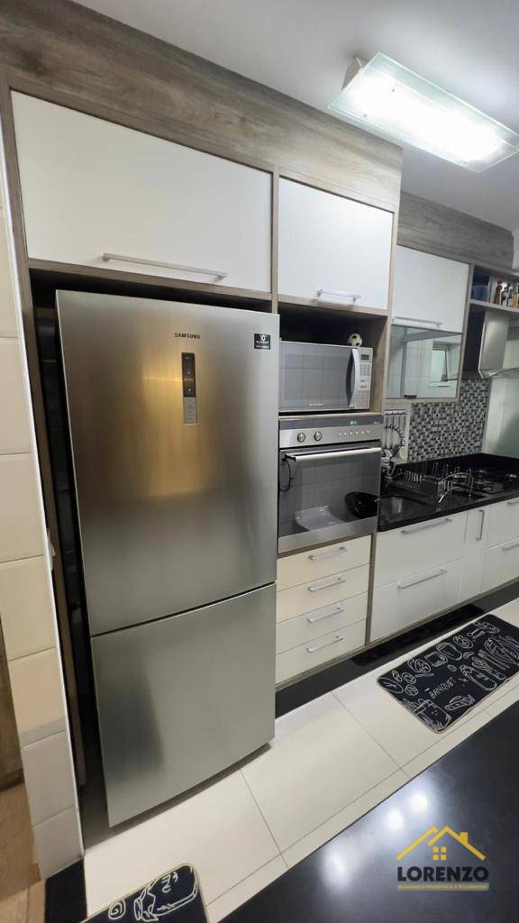 Apartamento à venda com 2 quartos, 77m² - Foto 17