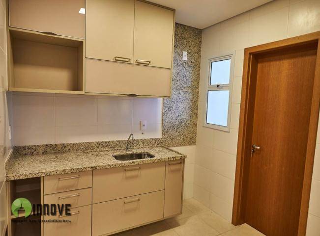 Apartamento à venda com 2 quartos, 80m² - Foto 8