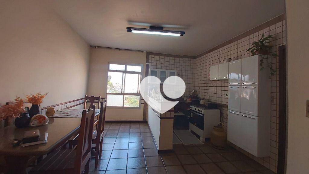 Apartamento à venda com 3 quartos, 110m² - Foto 14