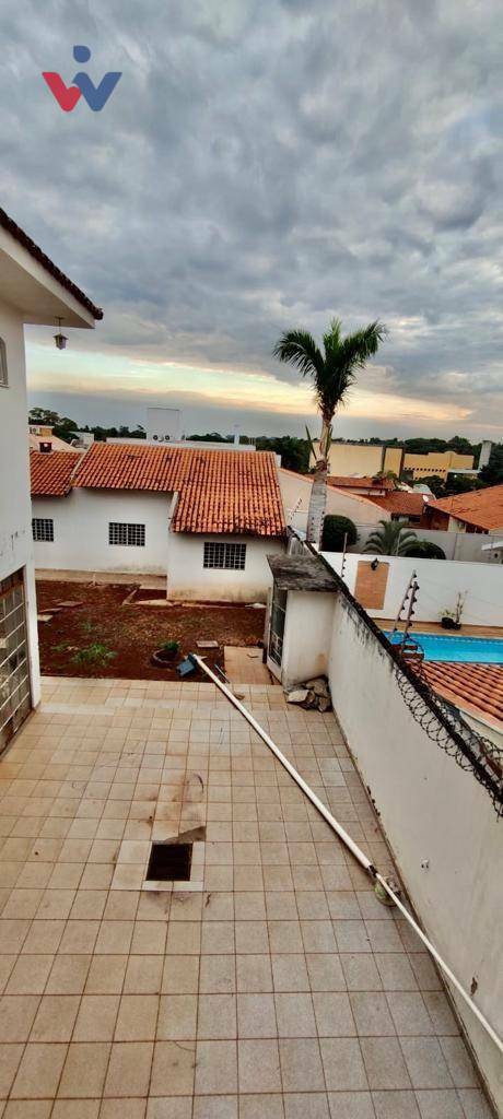 Casa à venda com 4 quartos, 440m² - Foto 22