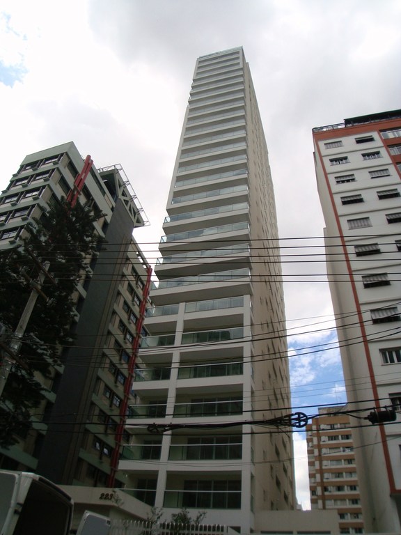 Apartamento à venda com 4 quartos, 138m² - Foto 1