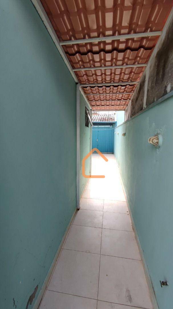 Casa à venda com 3 quartos, 180m² - Foto 33