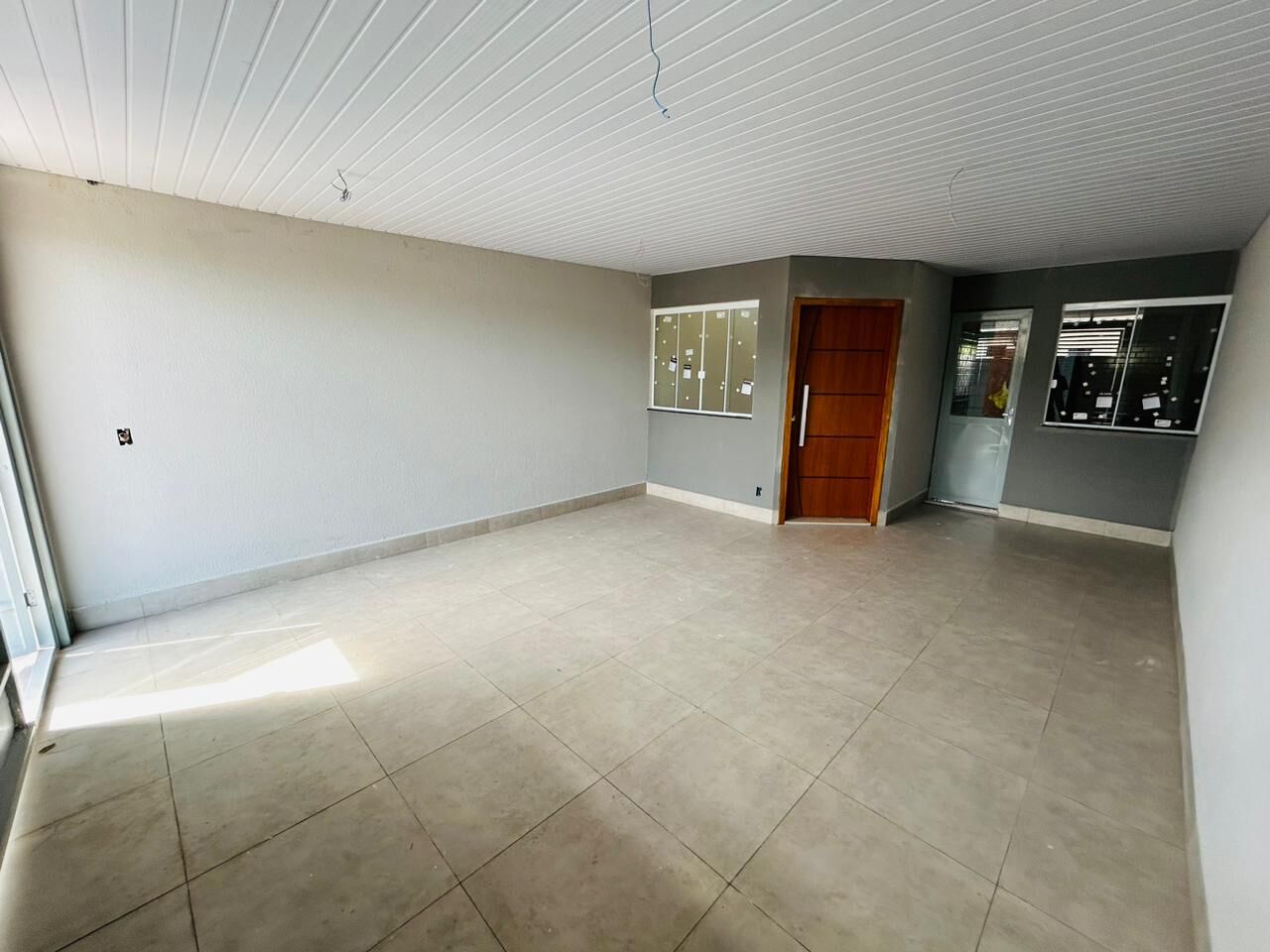 Casa à venda com 2 quartos, 75m² - Foto 11