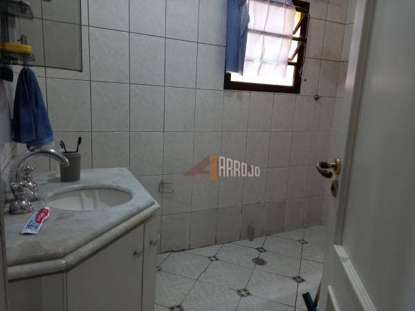 Sobrado à venda com 3 quartos, 266m² - Foto 13