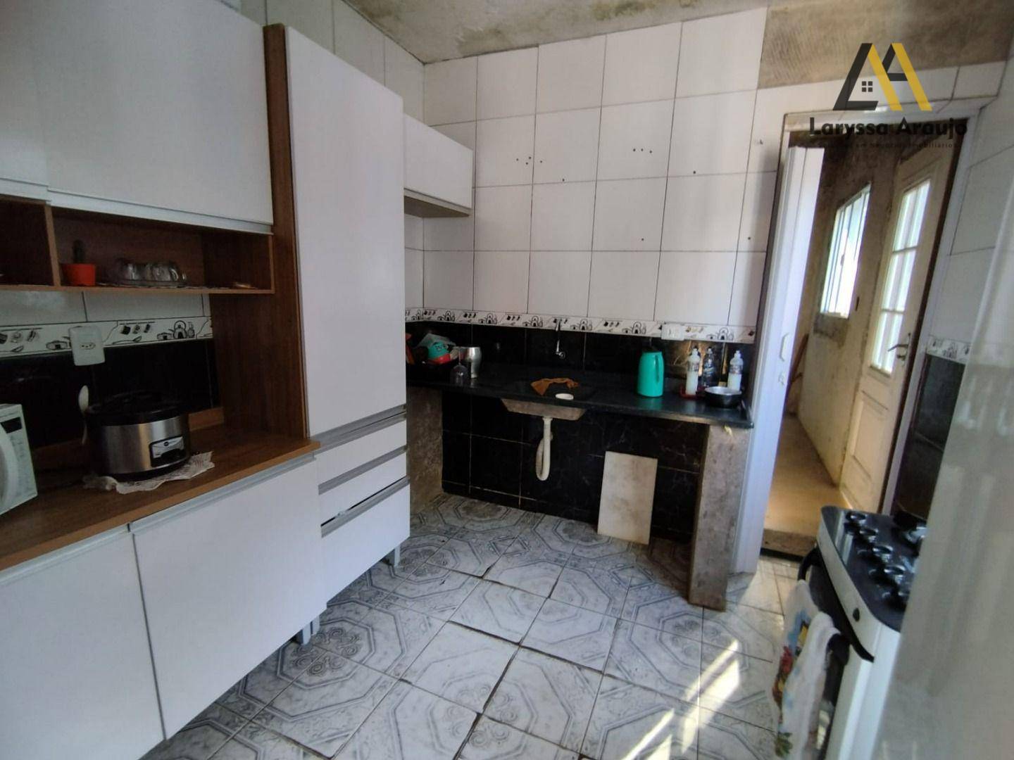 Casa à venda com 3 quartos, 90m² - Foto 6