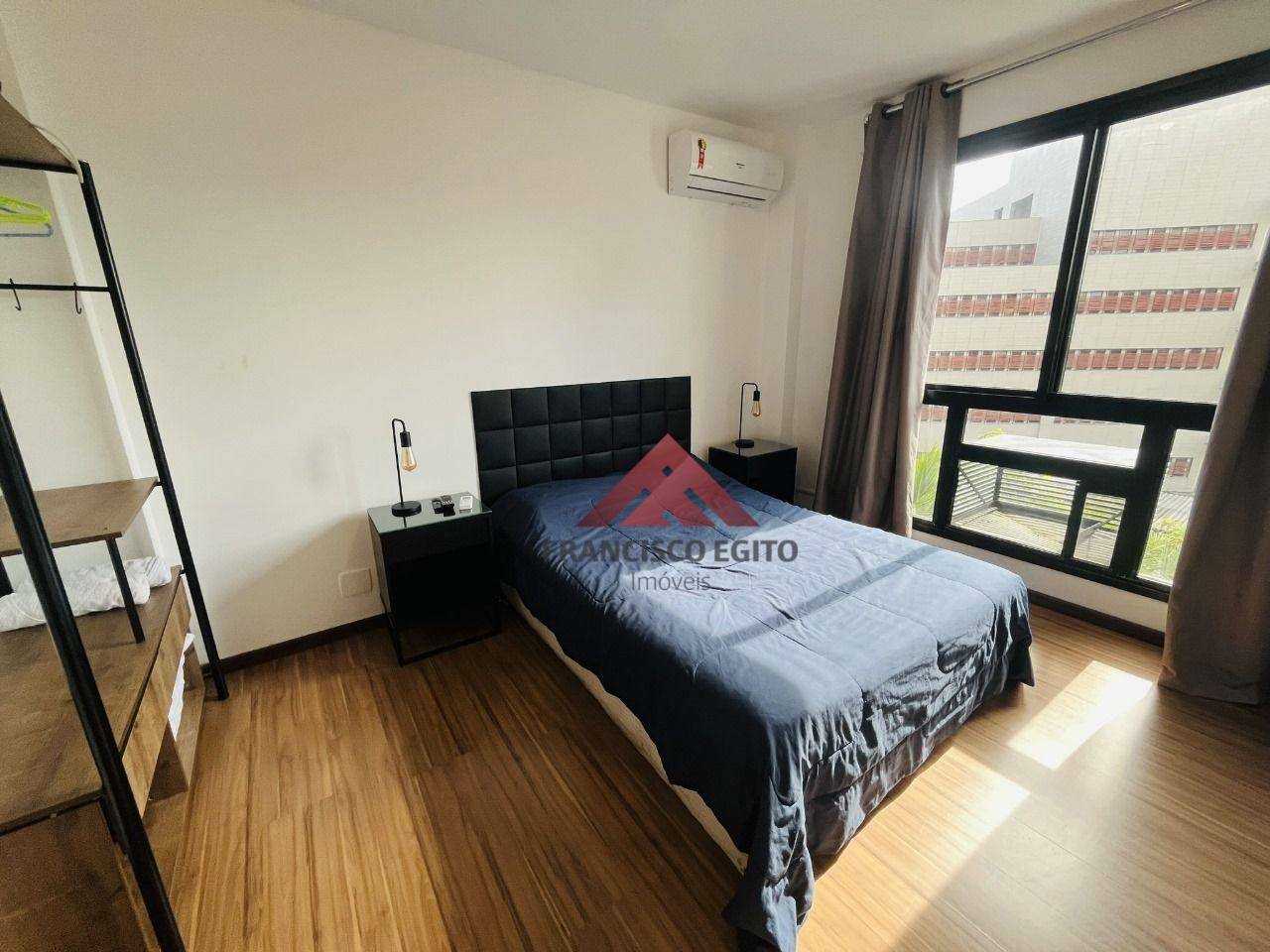 Apartamento à venda com 1 quarto, 50m² - Foto 12