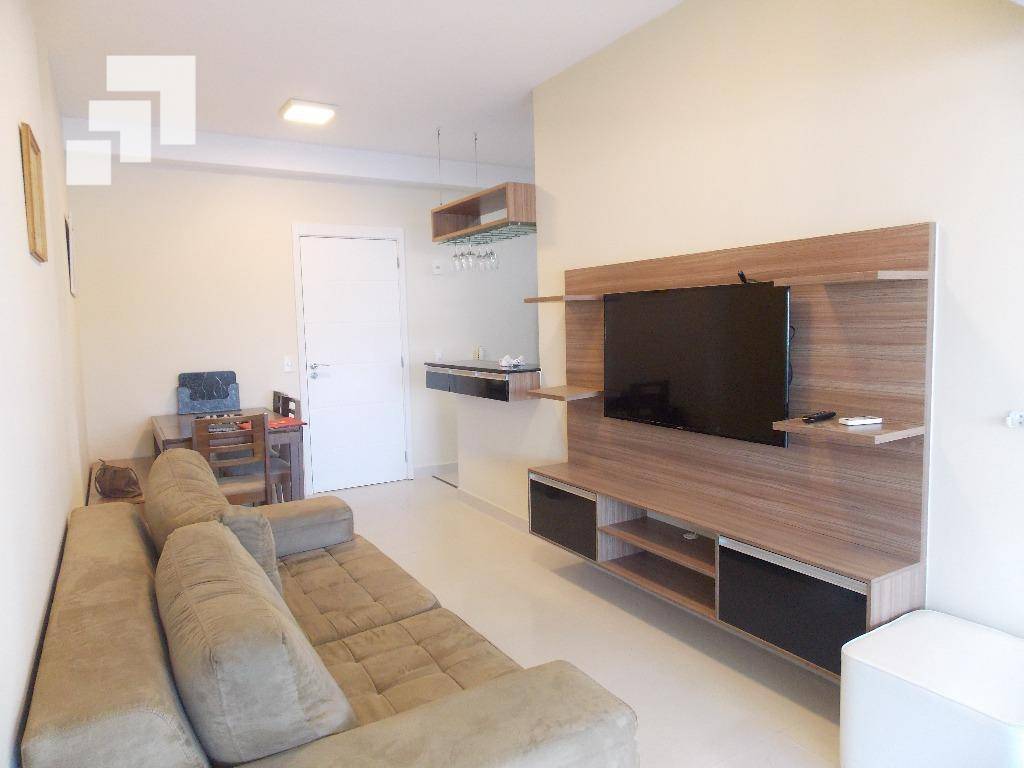 Apartamento para alugar com 2 quartos, 110m² - Foto 3