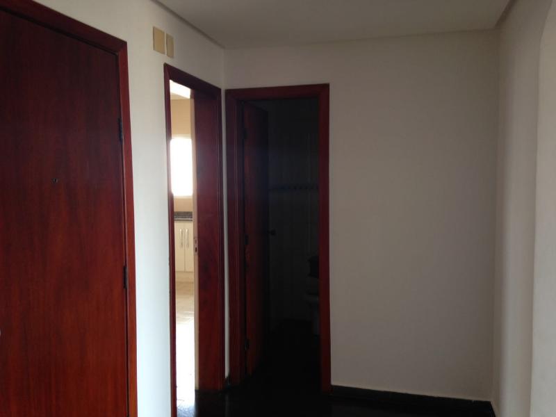 Apartamento à venda com 5 quartos, 230m² - Foto 11