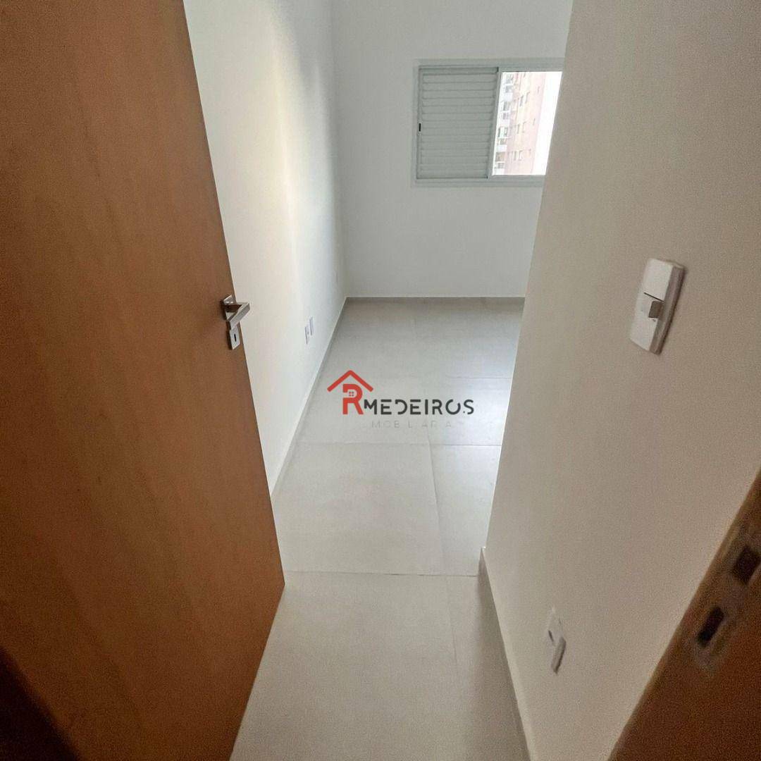 Apartamento à venda com 2 quartos, 65m² - Foto 10