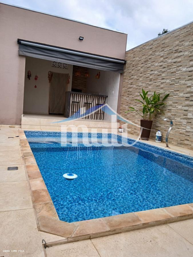 Casa à venda com 3 quartos, 210m² - Foto 27