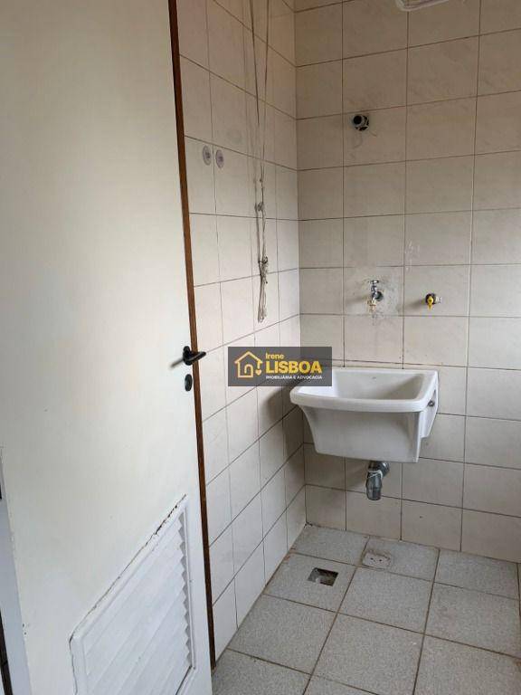 Apartamento à venda com 2 quartos, 68m² - Foto 26