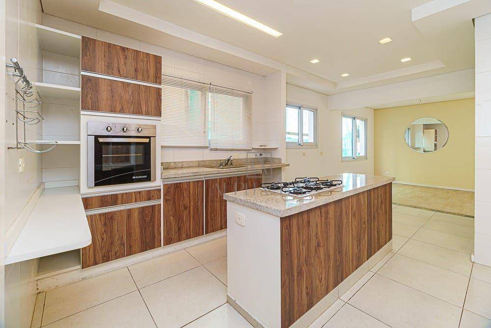Casa de Condomínio à venda e aluguel com 4 quartos, 525m² - Foto 2